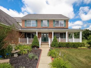 8822 Sydney Dr, Saline, MI
