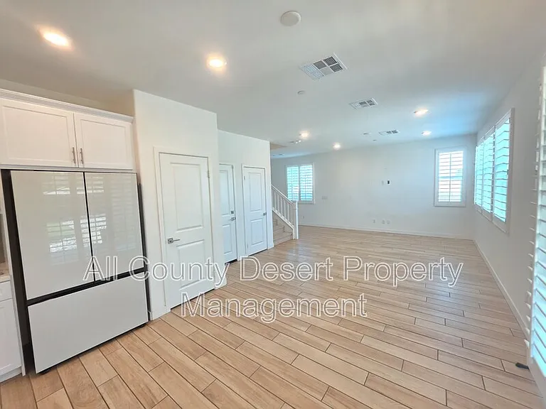 73533 Granita Dr — Photo 11