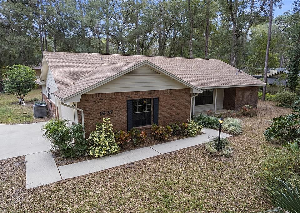 1st image of 1637 RED MANGROVE DRIVE