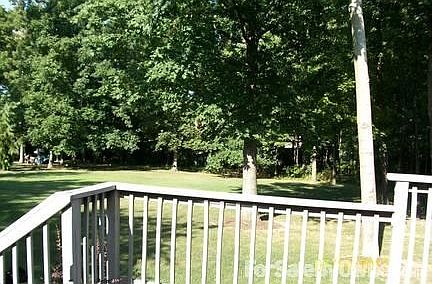 4th image of 421 Shadydale Dr