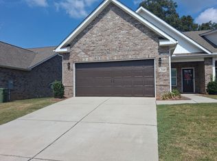 12040 Meadow Place Ln, Madison, AL 35757