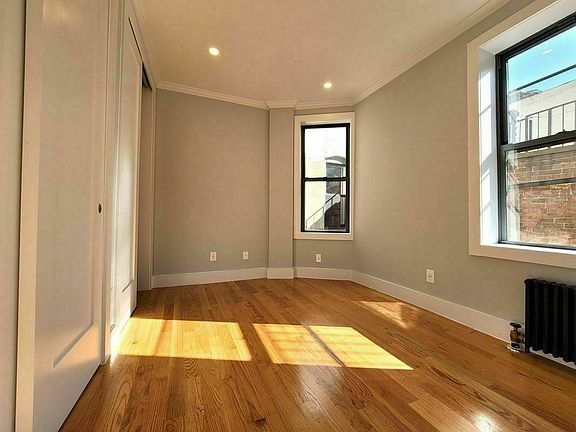 5th image of 1685 1st Ave APT 15