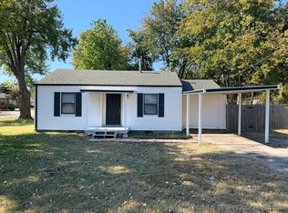 922 S Ash Ave, Broken Arrow, OK 74012