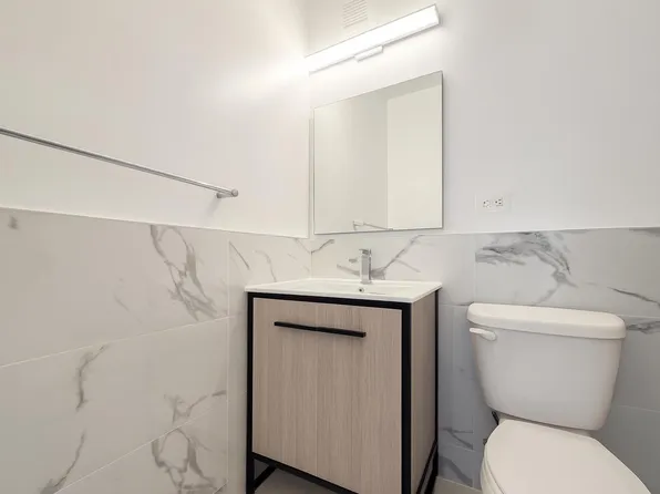 1735 York Avenue image 7 of 21