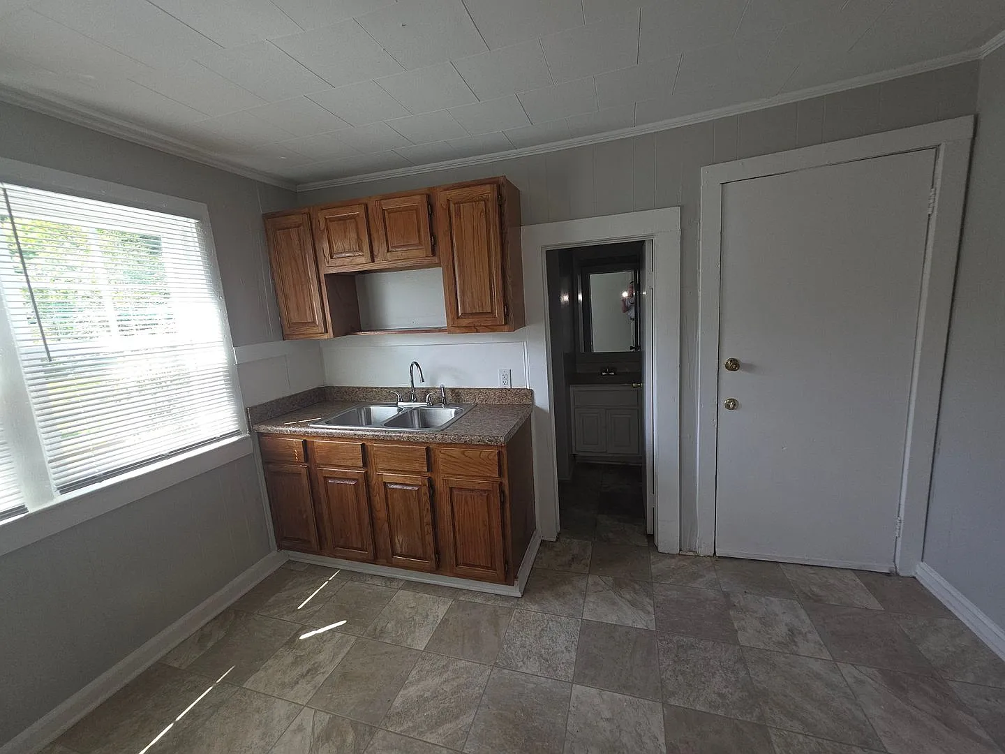 321 W. 23rd Street — Photo 3