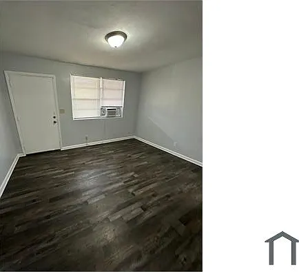 2002 Palafox St #3 — Photo 5
