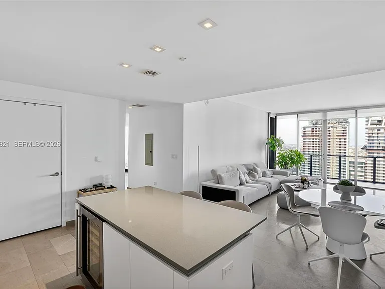 68 SE 6th St #3710 — Photo 22