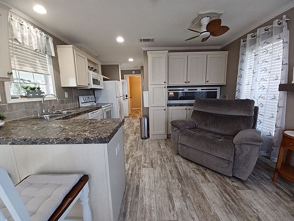 5th image of 37811 Chancey Rd #3