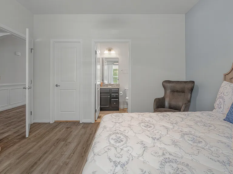 16848 White Daisy Loop — Photo 9