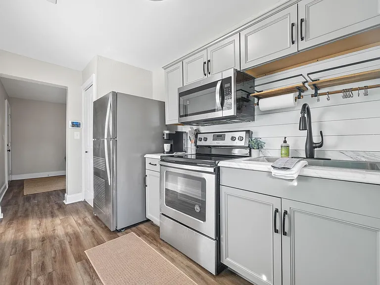 76 Haygood Ave SE — Photo 21