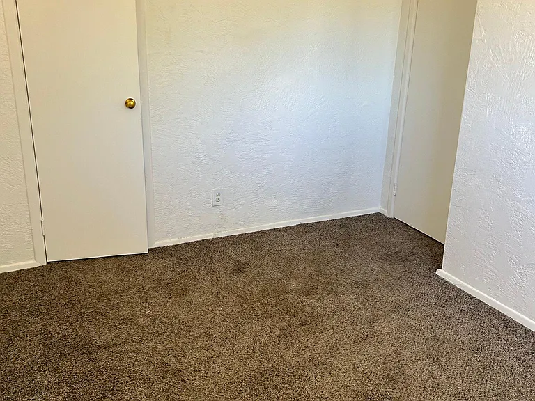 6642 Elwood Dr NW — Photo 23
