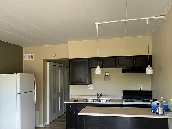 2nd image of 575 Anderson Ave APT 11