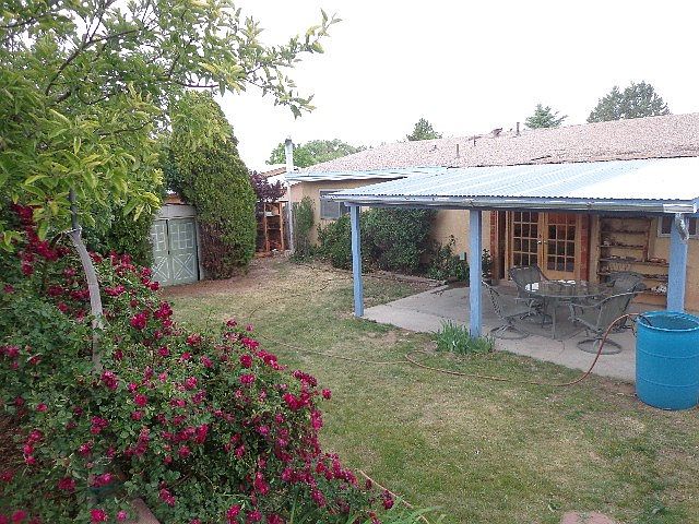 1st image of 2307 La Senda St