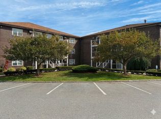 Pondsview Apartments, Billerica, MA 01821