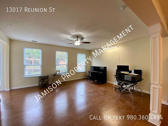 5th image of 13017 Reunion St