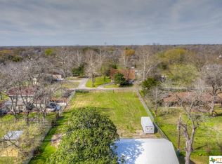 138 Chapparral Dr, Seguin, TX 78155