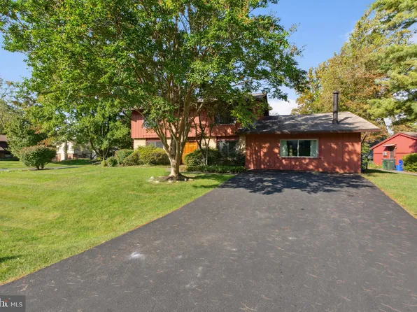 18700 Considine Dr, Brookeville, MD 20833