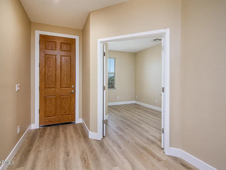 41615 W Chimayo Ct — Photo 2