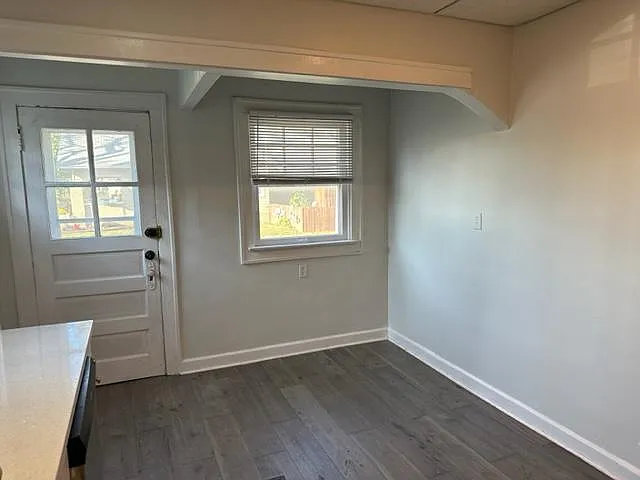 breakfast area in kitchen