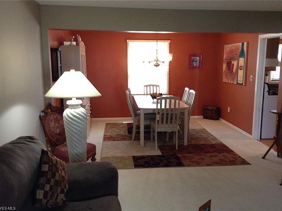5th image of 611 Revere Dr