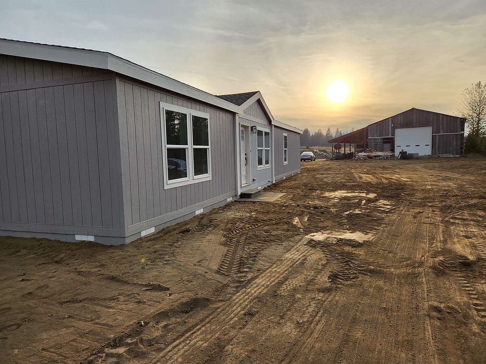 1st image of 323551 Highway 2