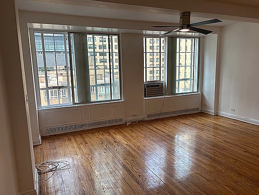 1st image of 340 W 57th St APT 9D