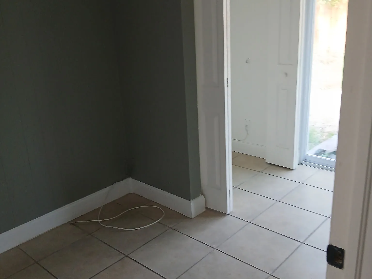 3 bed, 1189 sqft, $2,000 — Photo 4
