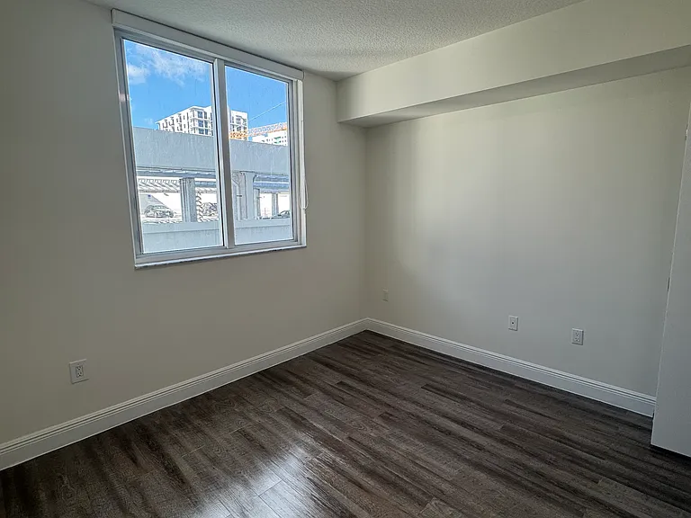 110 SW 13th St #807 — Photo 6