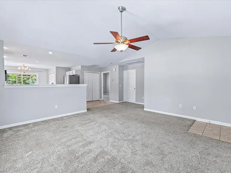 205 Sonata Cir — Photo 4
