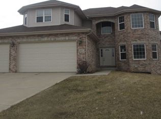 1417 W Parliament St, Crete, IL 60417