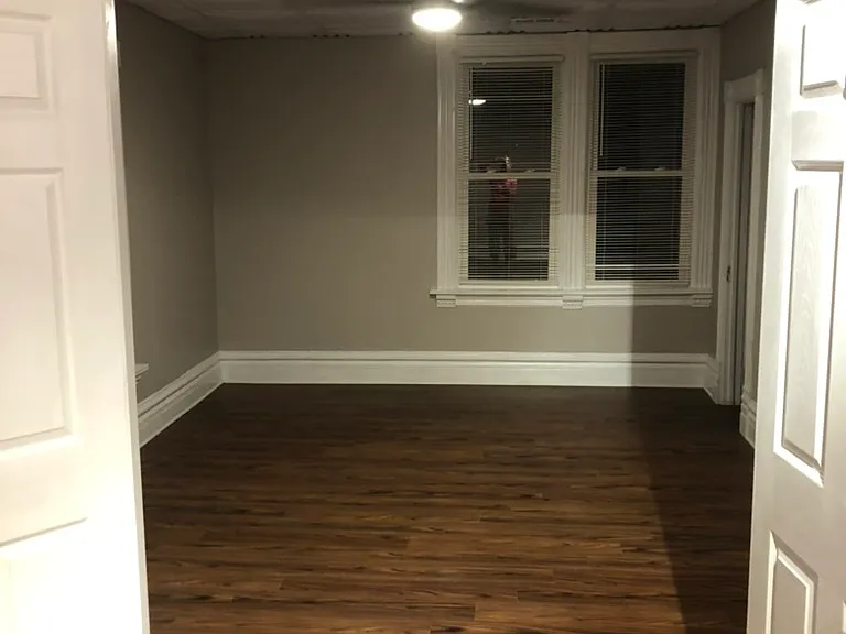 323 Wisconsin Ave #A — Photo 6