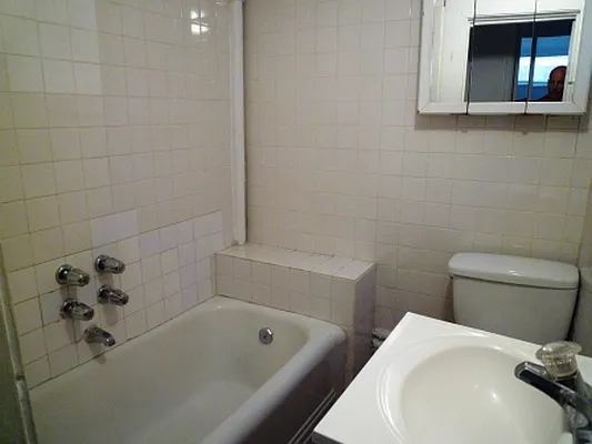 Rented by Friedman Roth Realty | media 13