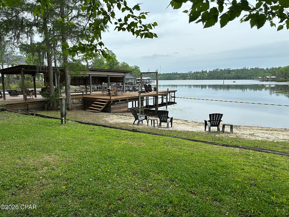 1st image of 2672 Lakeview Cir