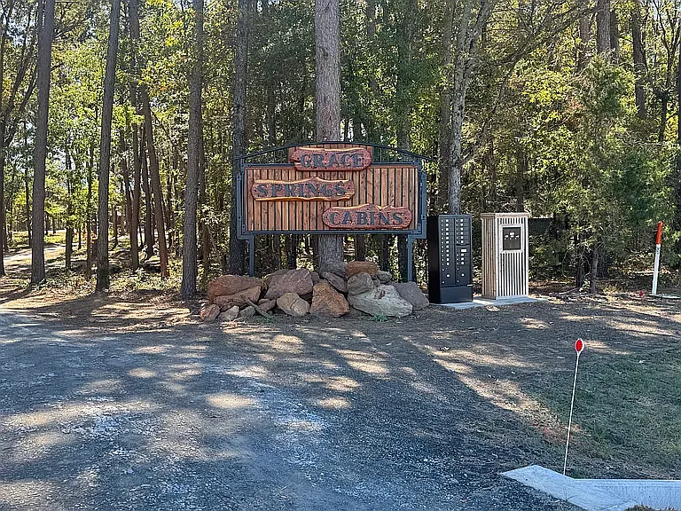 FM 1520, Pittsburg — Photo 3