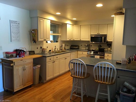 4th image of 321 Orchard Ct