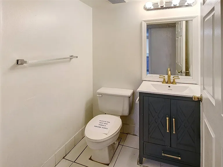 1186 NW 123rd Ct — Photo 7