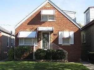 1st image of 3543 N Plainfield Ave