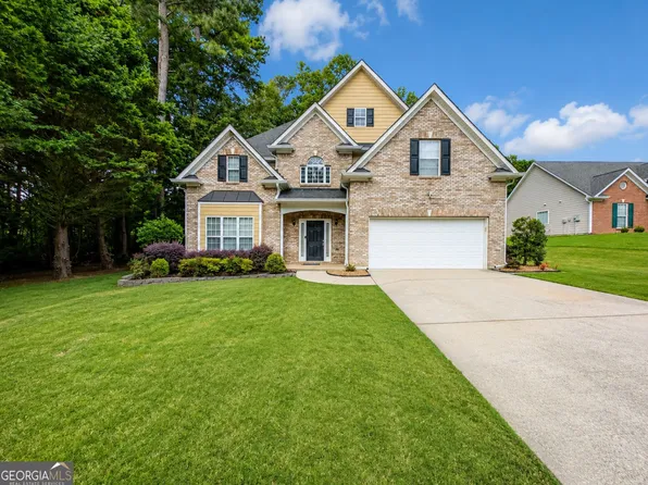 1098 Whisperwood Ln, Lawrenceville, GA 30043