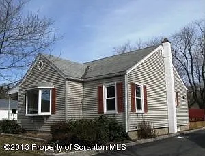 128 Spruce St photo 1