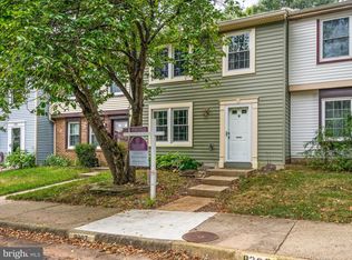 8297 Bark Tree Ct, Springfield, VA 22153