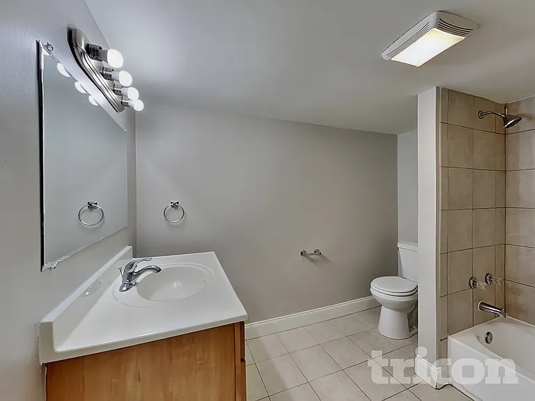 350 Waycross Dr — Photo 13