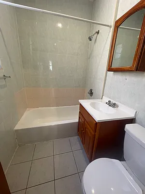 Rented by Abba Realty Associates INC | media 5