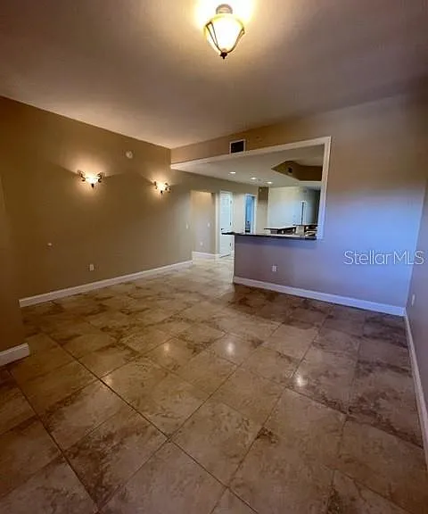 7710 Lake Vista Ct #303 — Photo 12