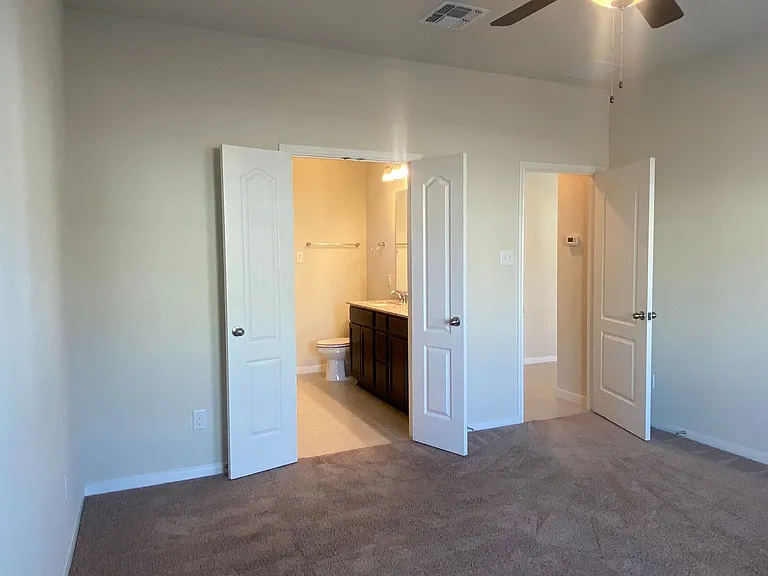 2220 Chia Ct — Photo 25