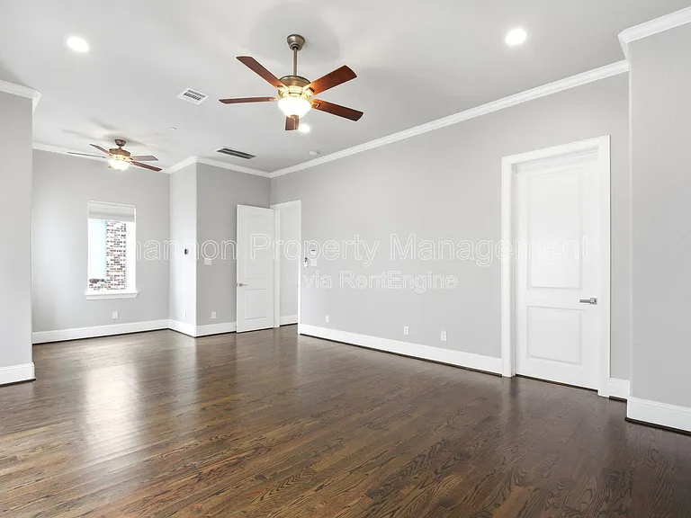 2119 Taft St — Photo 16