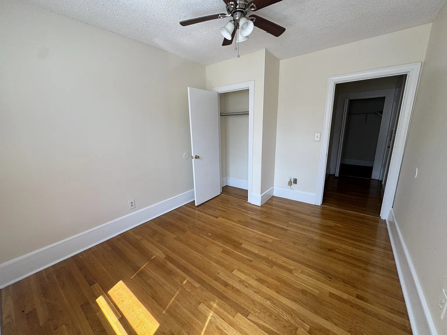 2 bed, $2,350 — Photo 1