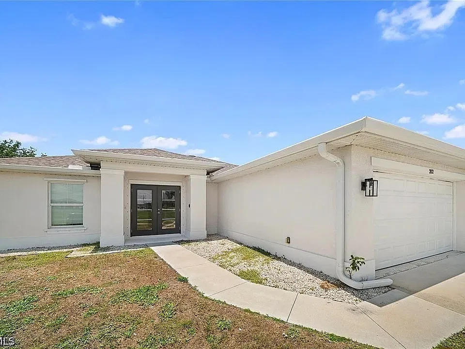 202 NW 25th Pl