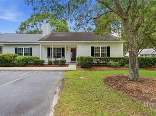 16 Olde Towne Place Dr, Savannah, GA 31410