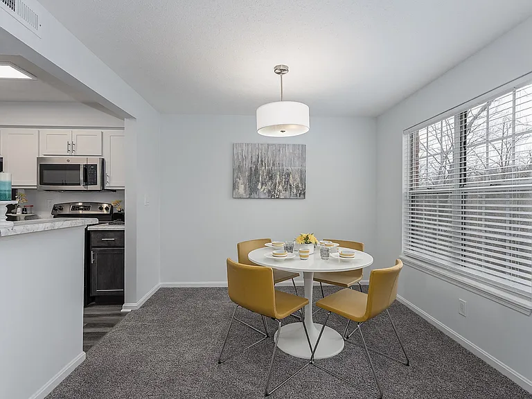 Indian Lookout Apartments — Photo 10
