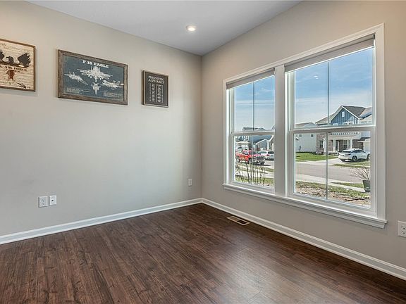 5th image of 1512 Indigo Dr